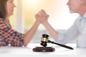 Symbol of conflict between husband and wife during divorce